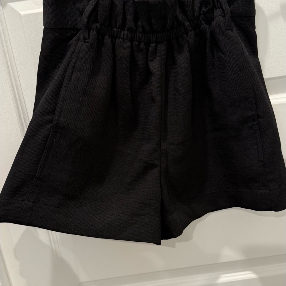 Wilfred High Waist Black Shorts